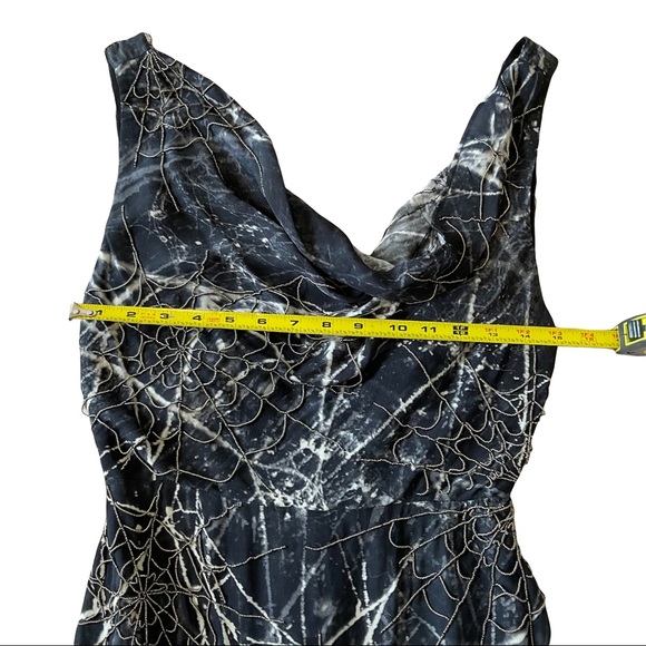NWOT Haute Hippie Spiderweb Beaded Embellished Evening Gown Size 4 - Picture 9 of 9